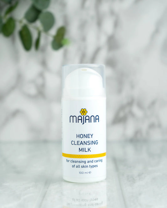 Honey Cleansing Milk (149 sek)